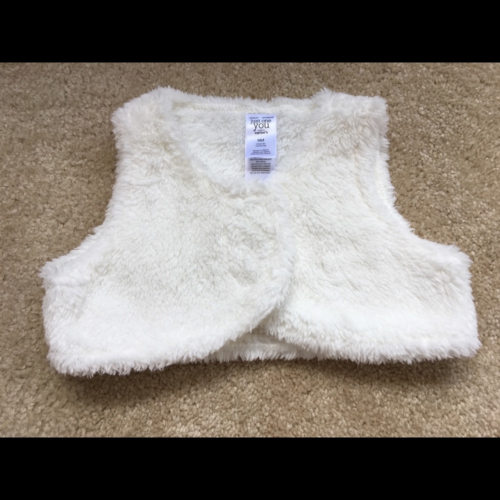 Carter baby vest. 9 months.